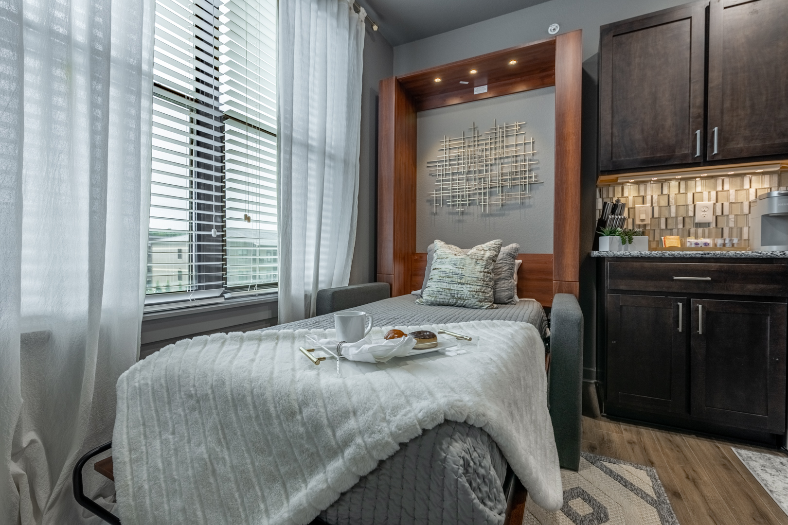 Bowman Pointe - Bed, Room