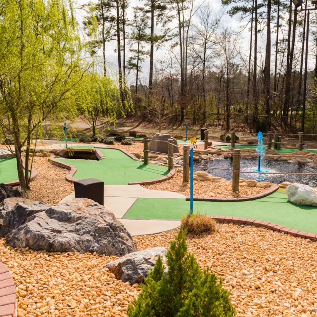 Bowman Pointe - Golf