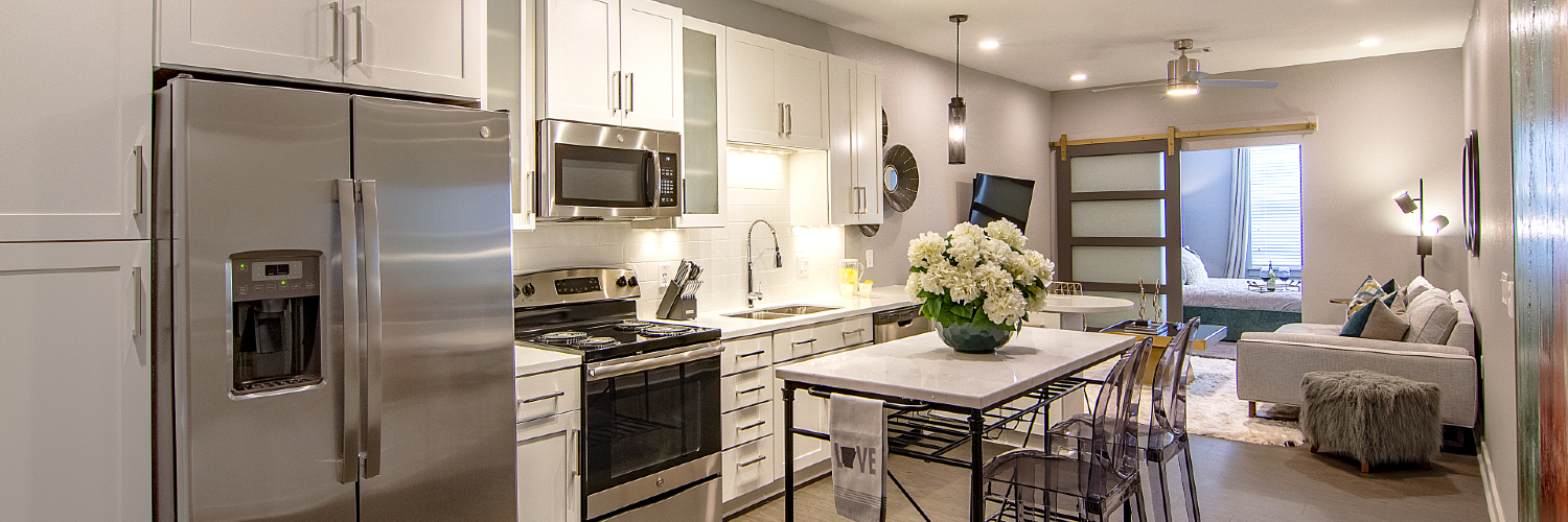 The Pointe North Hills - Oven, Room, Chair