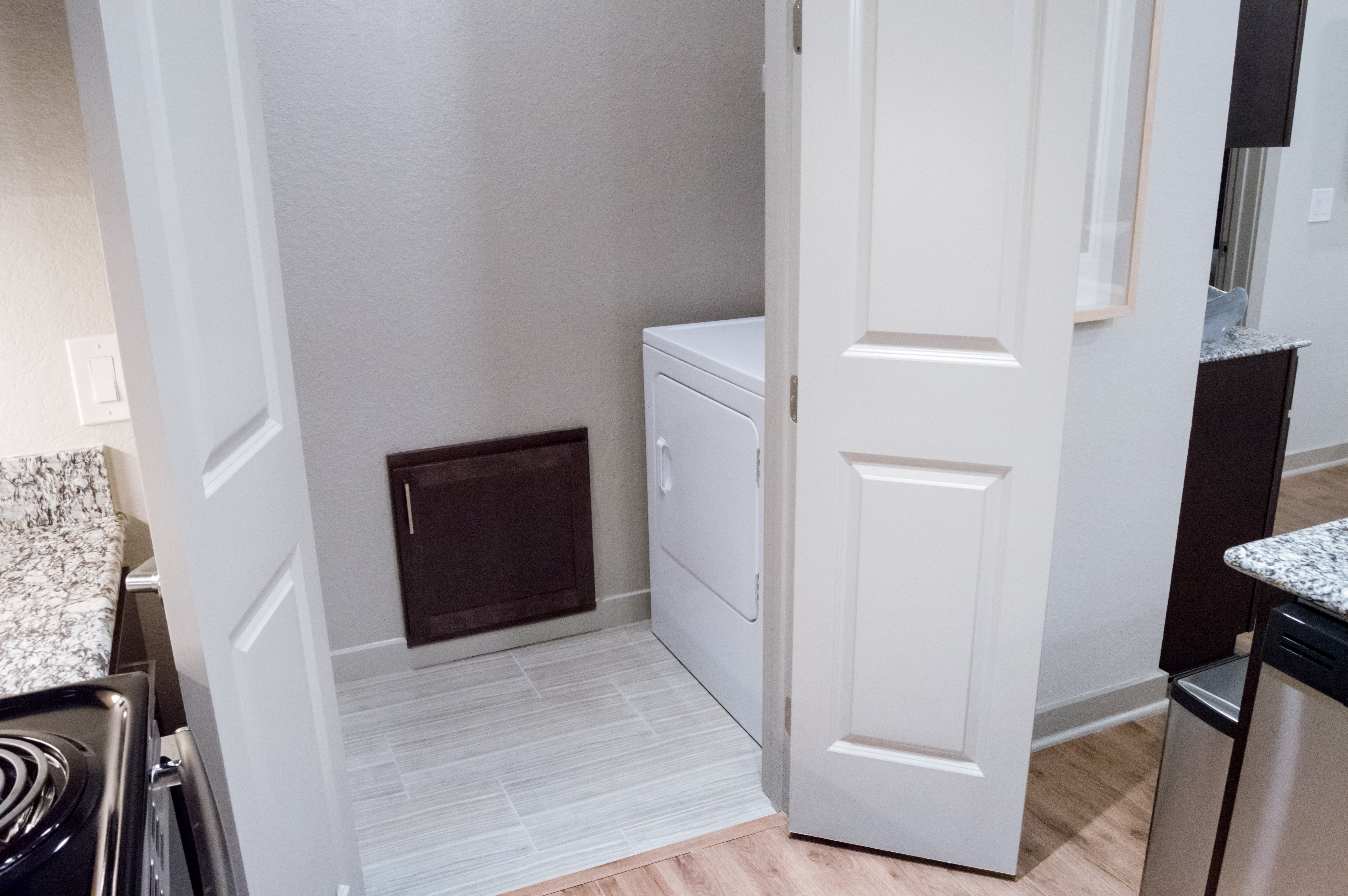 Bowman Pointe - Door, Wood, Floor